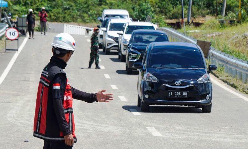Sumringahnya Pemudik Jajal Tol IKN: Tanpa Macet, Lebih Ngebut! 