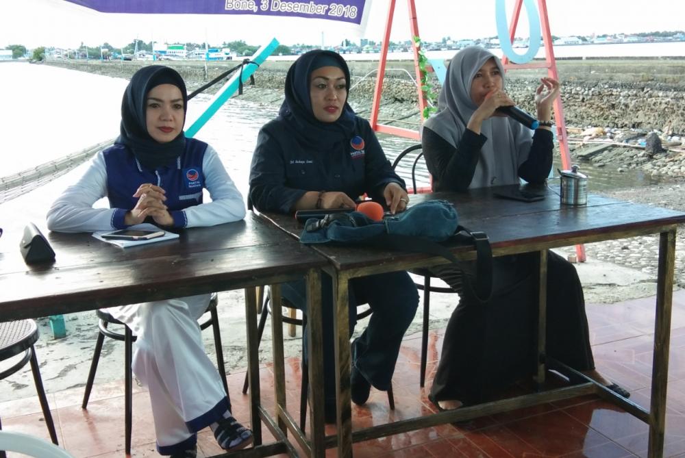 Lewat Seminar, Dua Caleg Wanita di Bone Buktikan Layak Jadi Wakil Rakyat