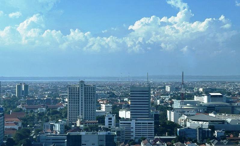 Prakiraan Cuaca Kalimantan: Banjarmasin dan Samarinda Aman, Tanjung Selor Waspada Petir