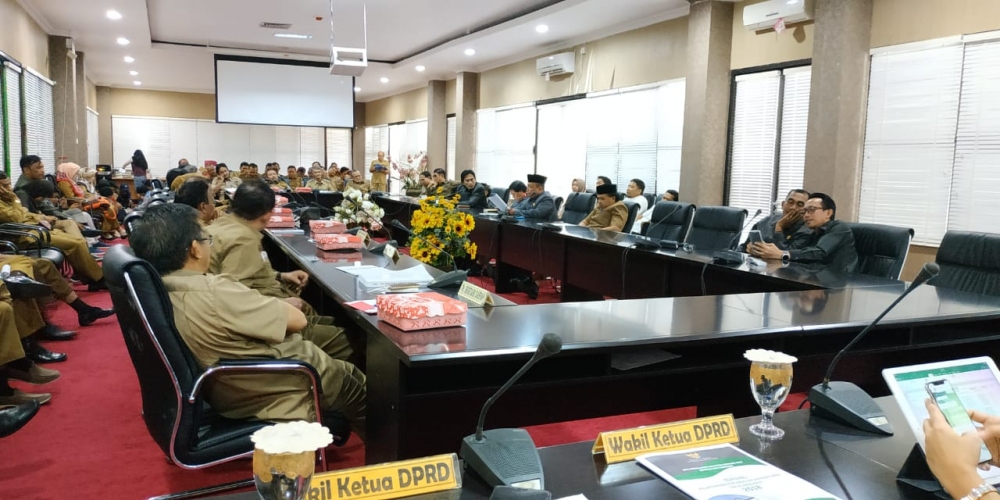 Dinilai Ilegal, Dewan Minta Pasar Seng Tanjung Limau Ditertibtkan 