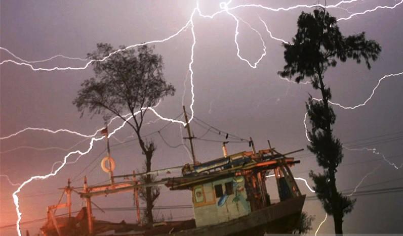 Cuaca Kalimantan Memanas, Tanjung Selor Diprakirakan Hujan Petir Hari Ini