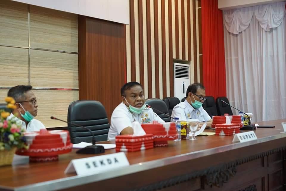 Jelang HUT RI ke-75, Bupati Bone Gelar Pertemuan dengan Kepala OPD dan Camat Kota