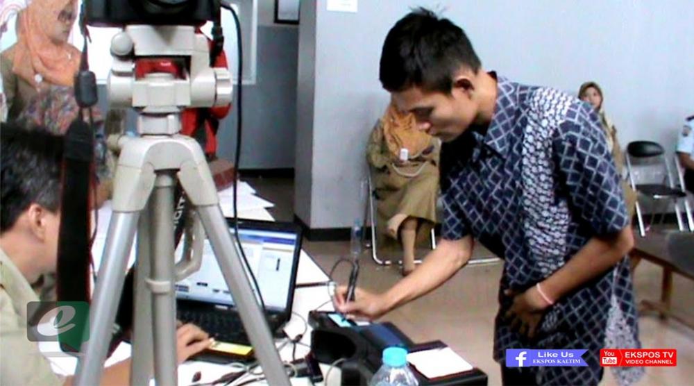 Ratusan Warga Binaan Lapas Kelas III Bontang Lakukan Perekaman E-KTP  