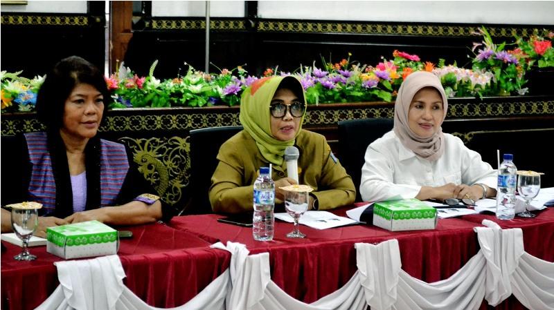 UPAYA PERCEPATAN PENCAPAIAN TARGET PROGRAM KESEHATAN KELUARGA