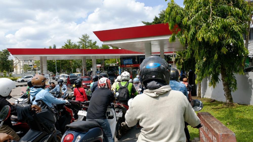 Saat Pertamax Tak Lagi Terjangkau: Cerita Ojol dan Pekerja Bawah UMR di Samarinda