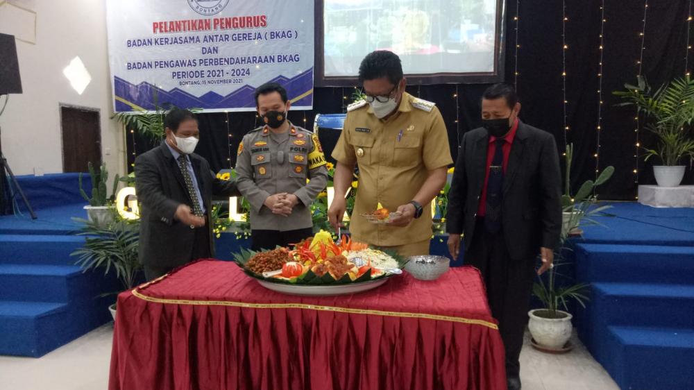 Wali Kota Basri Rase Hadiri Pelantikan Pengurus BKAG Bontang