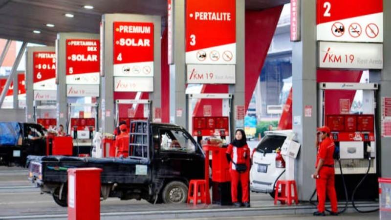 BBM Nonsubsidi Naik, Risiko Beralih ke Subsidi