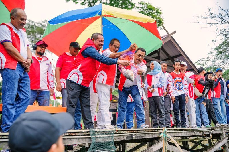 Pesta Rakyat dan Mancing Ceria, Pupuk Kaltim Meriahkan HUT ke-80 RI