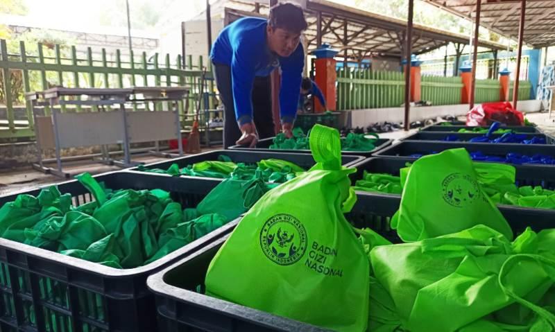 18 Dapur MBG di Balikpapan Disetop: Limbah Langsung ke Selokan