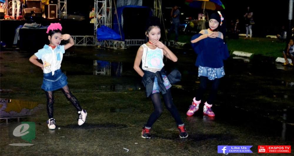 Tampil Memukau di Expo, Penyiar Cilik SK FM Makin Dielukan