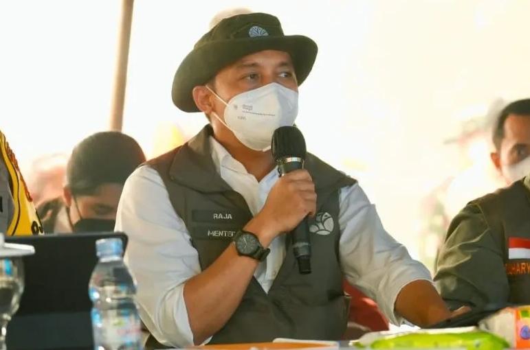 Tidak Pandang Bulu, Menhut Cabut 5 Izin Perusahaan Pembakar Hutan di Kalimantan