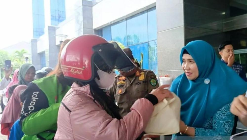 Beli Mobil Miliaran, Takjil Disebut Minta dari Tambang, Pemprov Kaltim Buka Suara