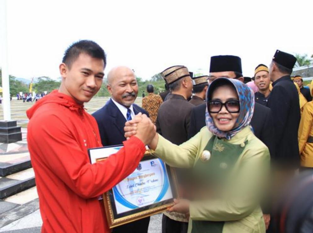 Bontang Beri Penghargaan ke Iqbal Peraih Emas Asian Games 2018