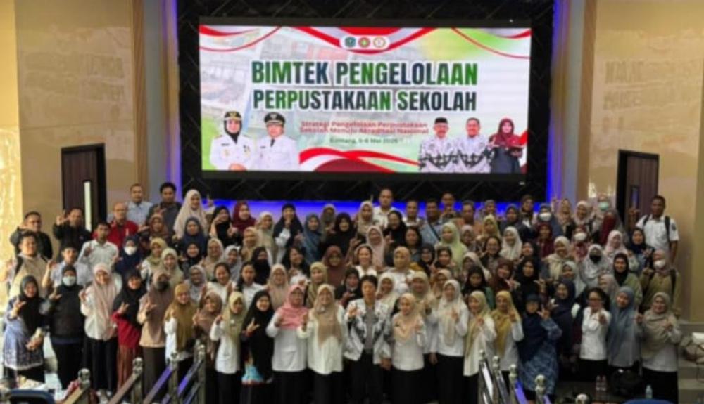 Menuju Perpustakaan Modern dan Berbasis Digital, Disdikbud Bontang Gelar Bimtek Literasi dan Akredit