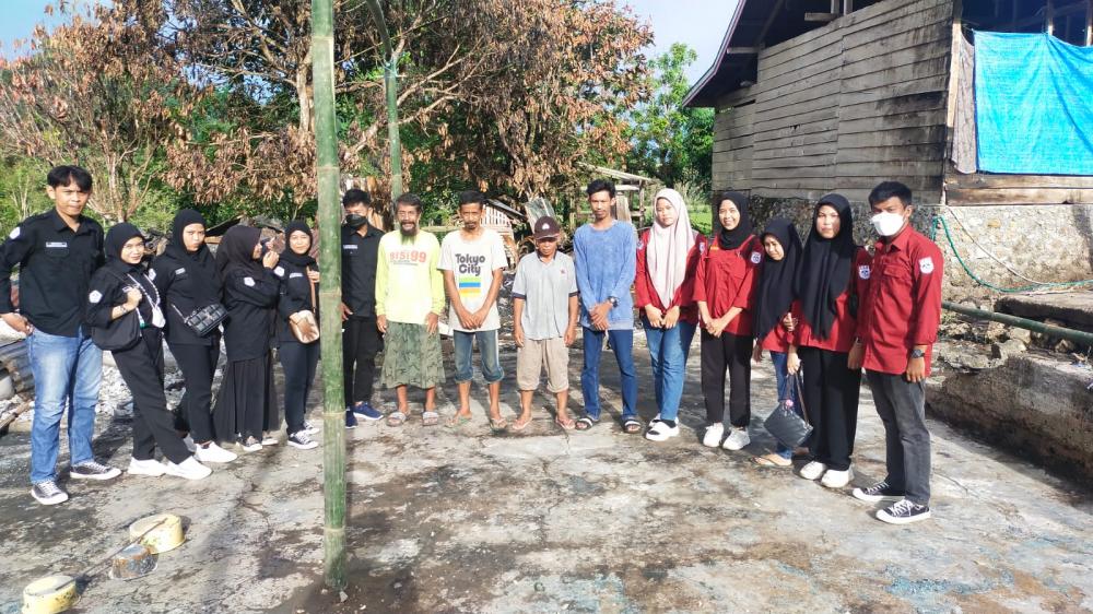 BEM dan Himakun STIE YAPI Bone Ringankan Beban Korban Kebakaran