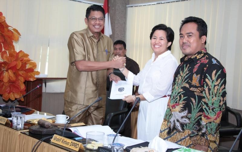 RAPAT KERJA BERSAMA DENGAN DPRD, WAWALI BONTANG TANGGAPI TUJUH RAPERDA