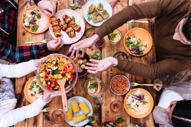 Yuk Diet Sehat Selama Puasa dan Lebaran, Hindari Dispepsia