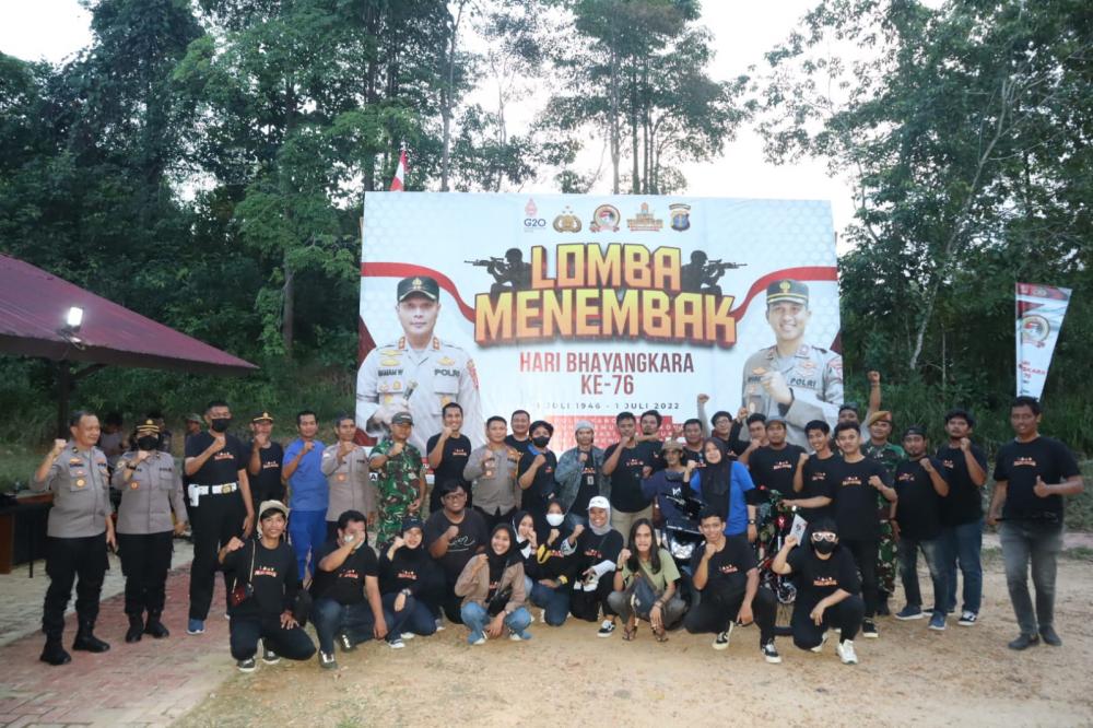 Peringati HUT Bhayangkara ke-76, Polres Bontang Gelar Lomba Menembak Bagi Jurnalis