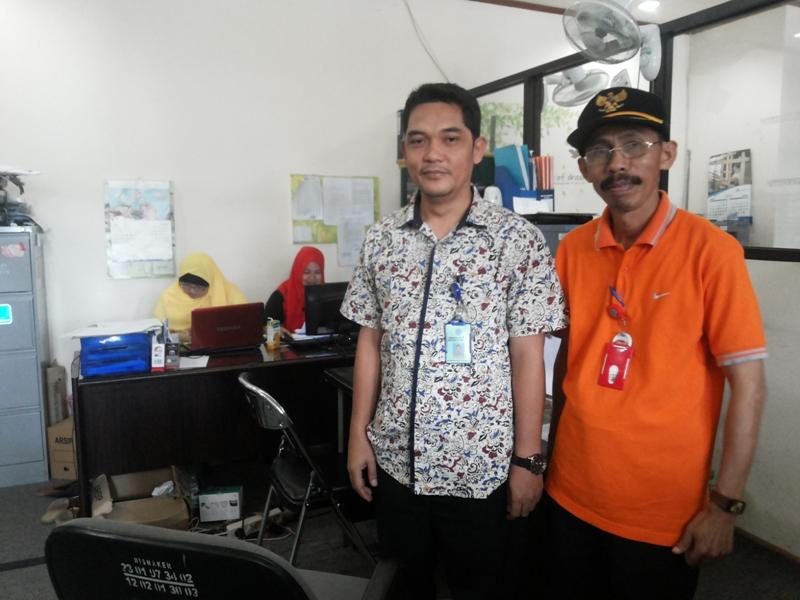 MERASA DIRUGIKAN , KARYAWAN LEASING LAPOR KE DISOSNAKER