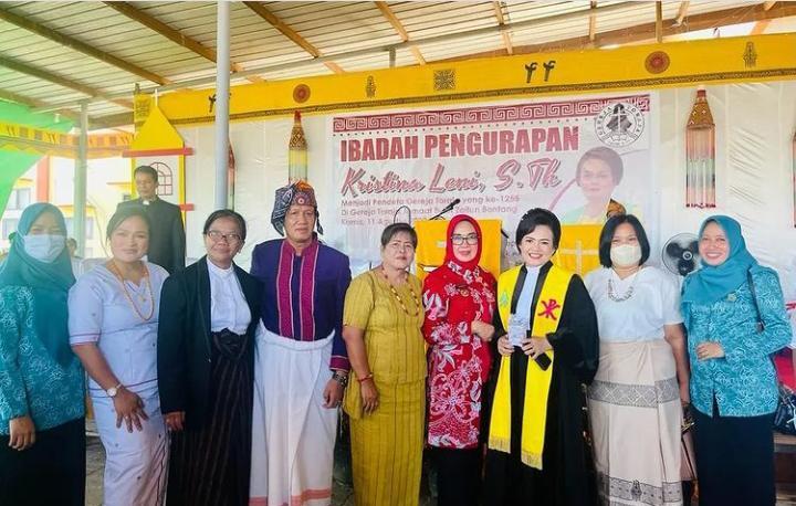 Wawali Bontang Hadiri Pengurapan Pendeta Gereja Toraja 