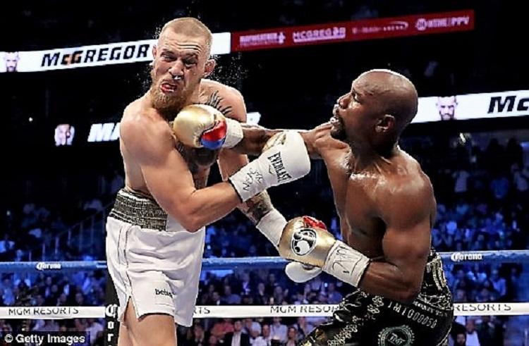 Sesumbar McGregor Akhirnya Dibungkam Mayweather