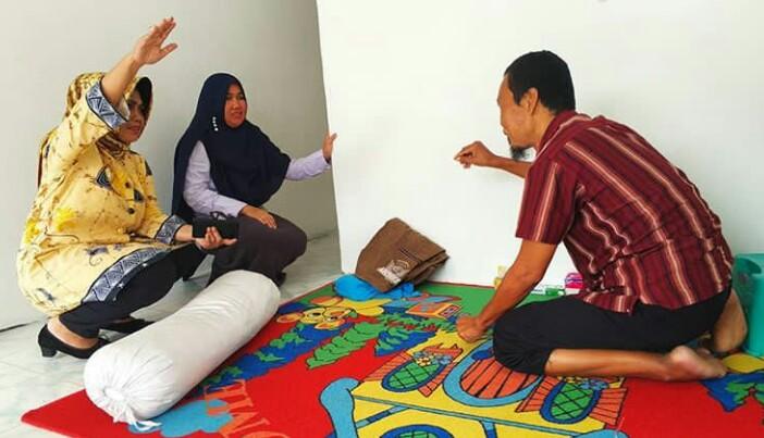  Rumah Singgah Bontang Rawat Orang Tua Tersesat Asal Semarang