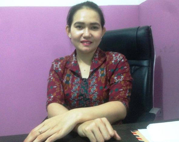 Mengenal Lebih Dekat Staf Program Mata Dinas Kesehatan Pemkab Mahulu: Monica