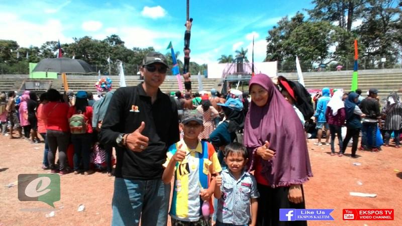 ANTUSIASME MASYARAKAT RAYAKAN KEMERDEKAAN BERSAMA PUPUK KALTIM