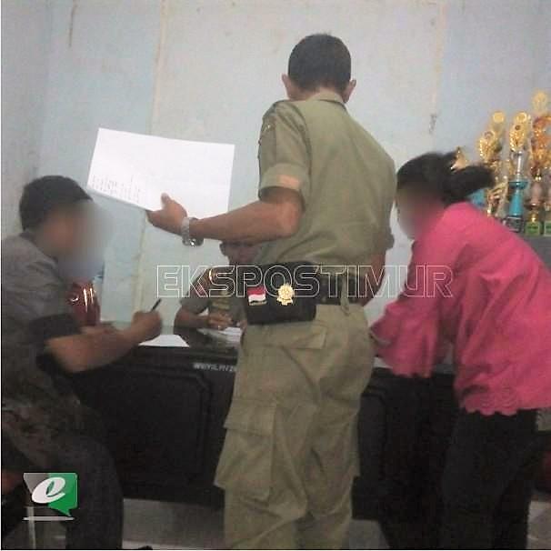 Diduga Selingkuh dengan Suami Orang, Seorang Wanita Diciduk Satpol PP