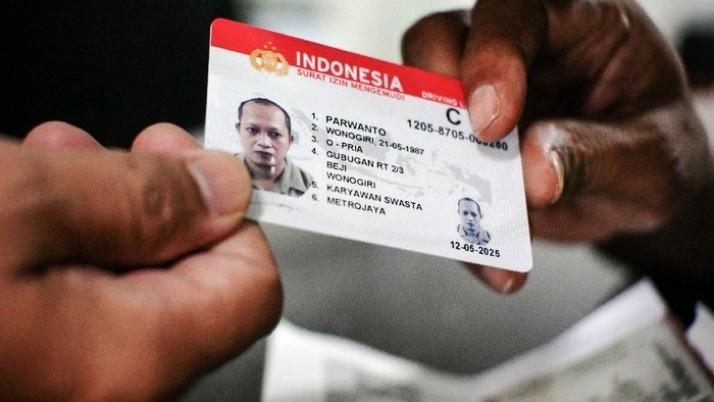 Buat SIM dan SKCK Wajib Bawa Bukti Sudah Divaksin, Kapolres Bontang : Itu Hoax