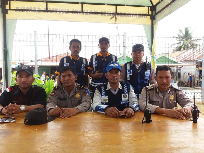 PUNCAK MUDIK, POLISI KERJA ESTRA DALAM MENJAGA KEAMANAN DI PELABUHAN