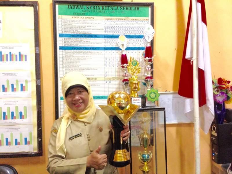 HEBAT, SMPN 5 BONTANG RAIH ADIWIYATA MANDIRI