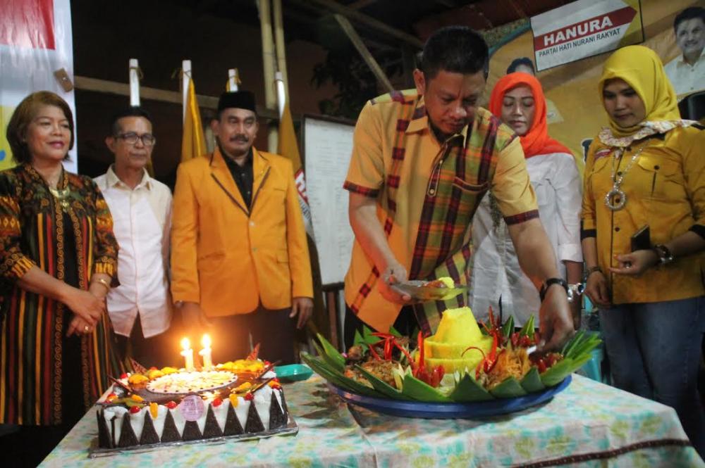 Rayakan HUT ke-11 Hanura, Basri Rase Pompa Semangat Kader 
