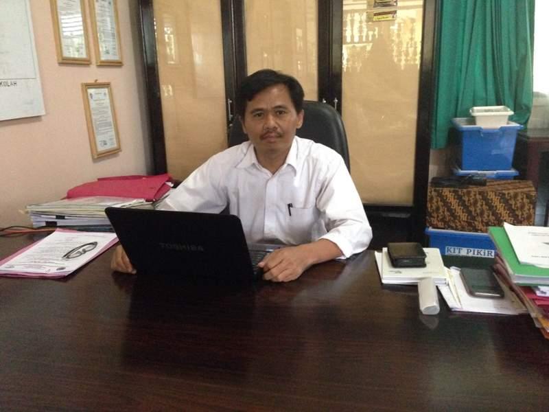 PENDAFTARAN SECARA ONLINE, SMPN 1 BONTANG  HANYA  MENERIMA 160  SISWA
