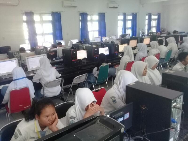 Ujian Hari Pertama Lancar, di Kutim hanya 7 Sekolah Melaksanakan UNBK