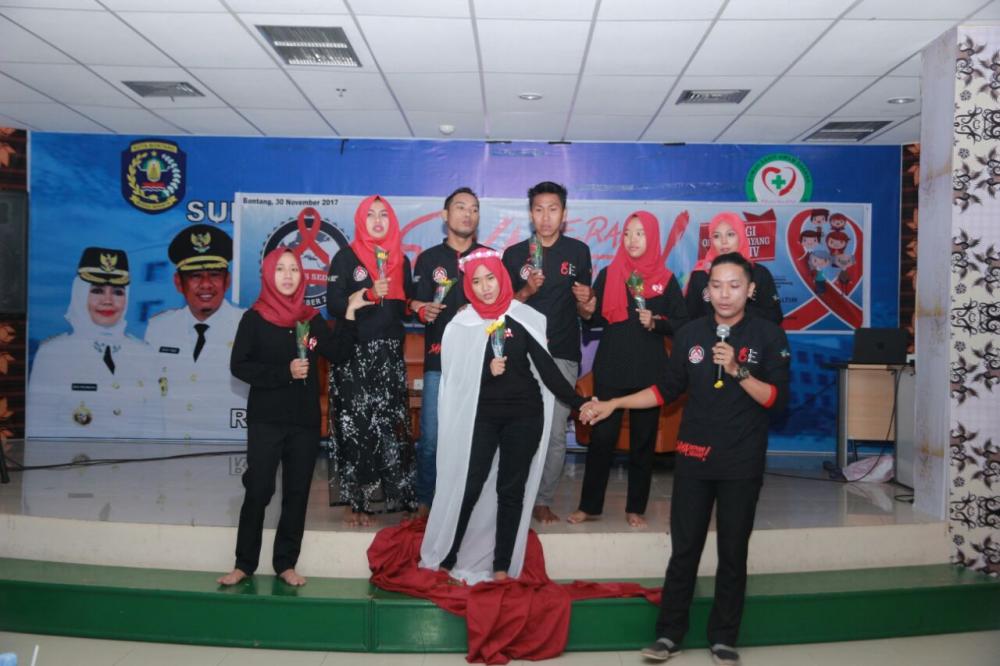 Hari AIDS, R: Saya dan Suami Odha, Tapi Anak Saya Tidak Terkena HIV