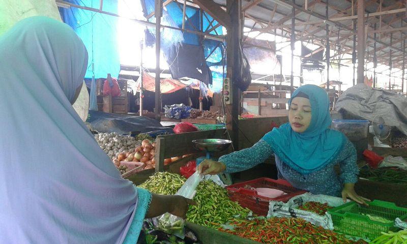 PELONJAKAN HARGA KEBUTUHAN POKOK DINILAI MASIH DALAM TAHAP WAJAR