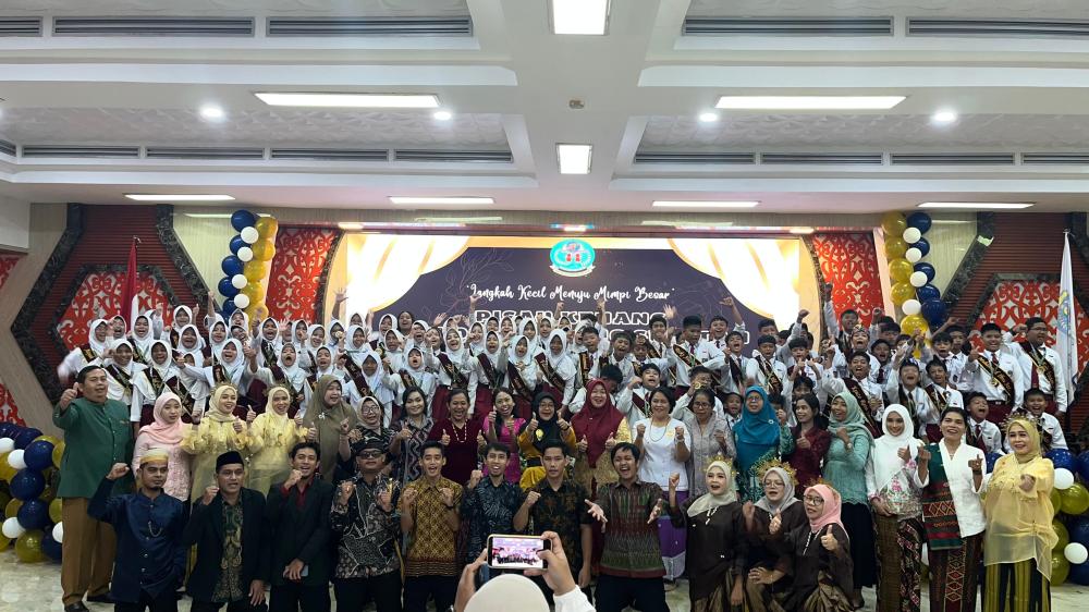 Pisah Kenang SDN 001 Bontang Selatan Berlangsung Khidmat, 91 Siswa Resmi Lulus