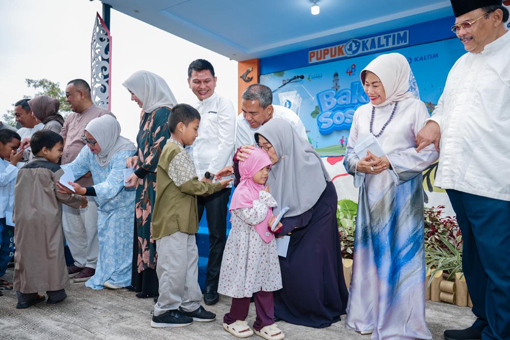 HUT ke-48, Pupuk Kaltim Salurkan Bantuan Rp410 Juta untuk Warga Bontang