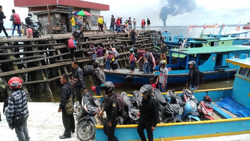 Teluk Balikpapan Terbakar, Arus Penyeberangan Normal