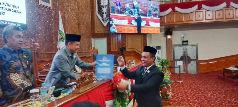 Fraksi Demokrat DPRD Kutim Dorong Pemkab Cermat Melihat Peluang Peningkatan PAD