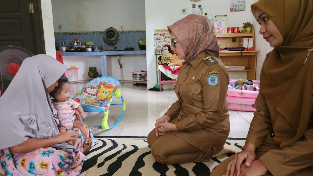 Wawali Najirah Kunjungi Bayi Gizi Buruk di Bontang Barat