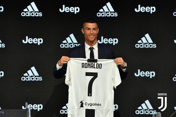 Allegri Cemas Ronaldo Bergabung Juventus