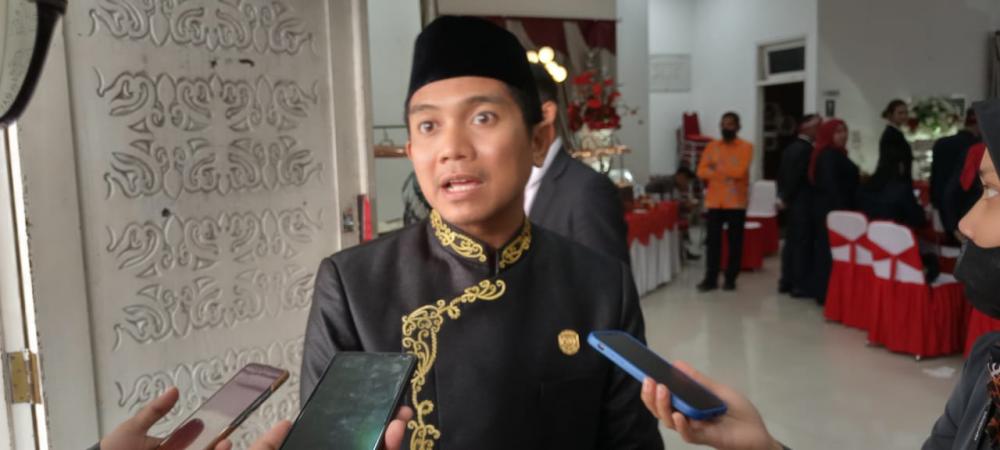 Andi Faiz Ajak Masyarakat Isi Kemerdekaan dengan Hal Positif