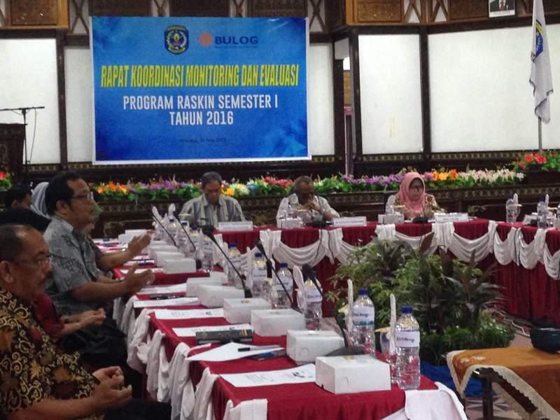 RAKOR MONEV : KEPALA BKPP KALTIM KLAIM PENERIMA RASKIN DI KOTA BONTANG MENURUN