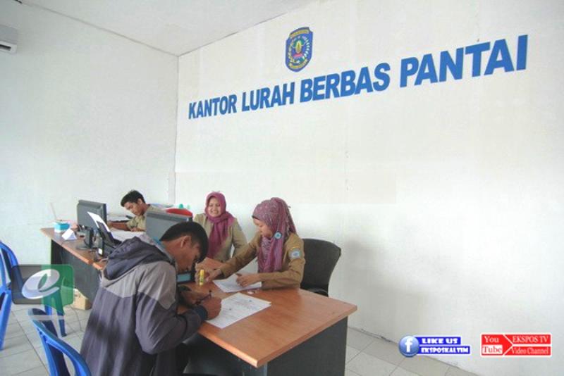 Miris, Pembangunan Kantor Kelurahan Berbas Pantai Tak Dilanjut
