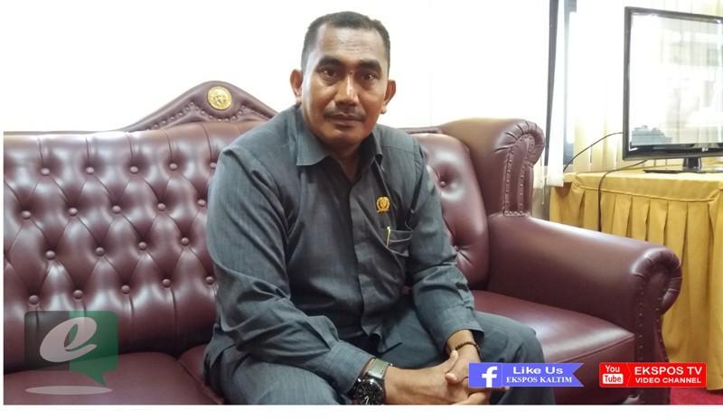 WAKIL KETUA KOMISI II INGATKAN PEMKOT UNTUK TIDAK GEGABAH PINJAM DANA KE BANK 