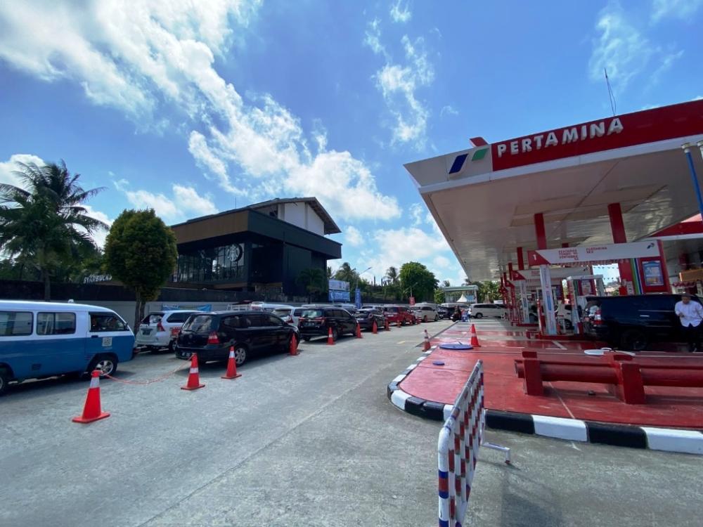 Jam Beli Pertalite Dibatasi di Balikpapan, Warga: Innalillahi wa Innailaihi Rojiun!