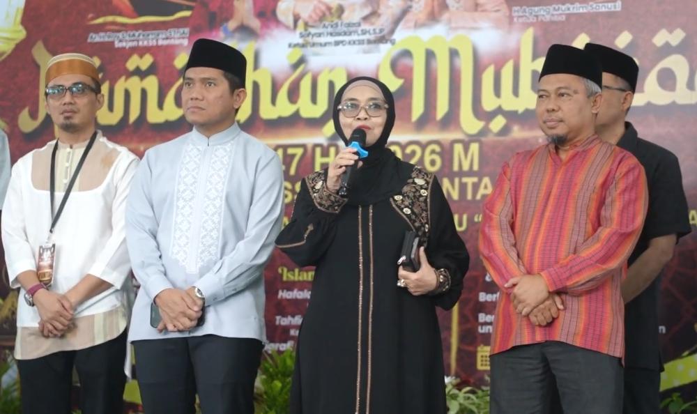 Wali Kota Neni Tantang Peserta Baca Surah Al-A