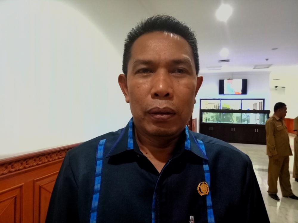 Anggota Dewan Soroti Jalan Poros Sangatta-Bontang yang Rusak Parah
